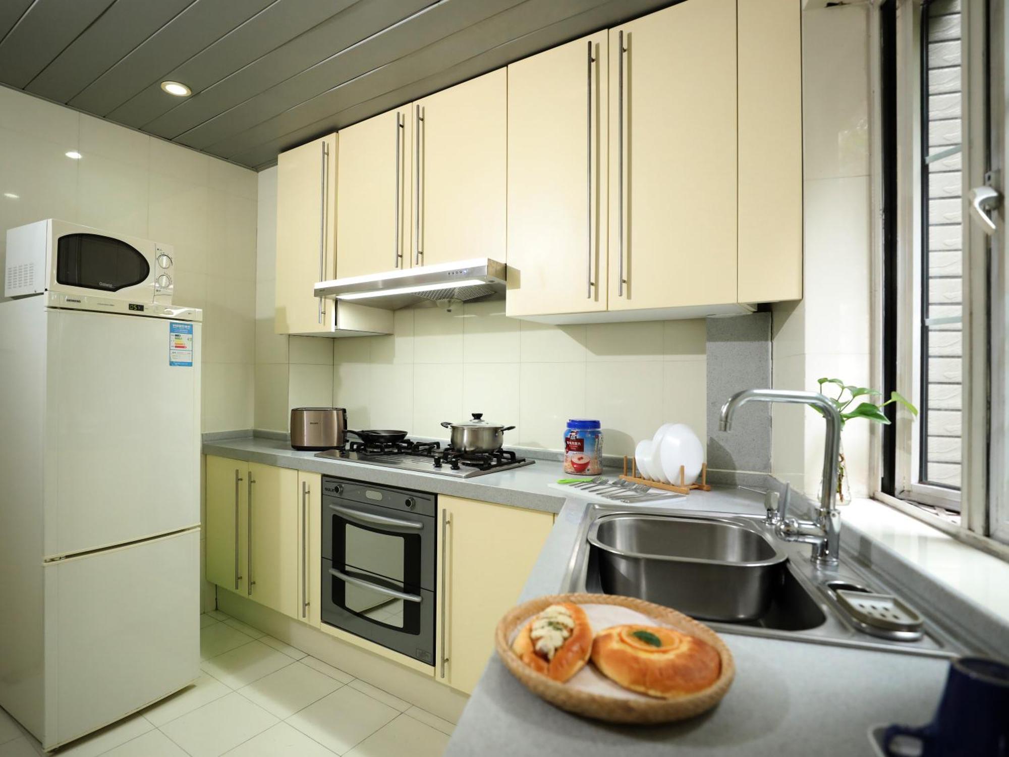 Ladoll Service Apartments Шанхай Экстерьер фото